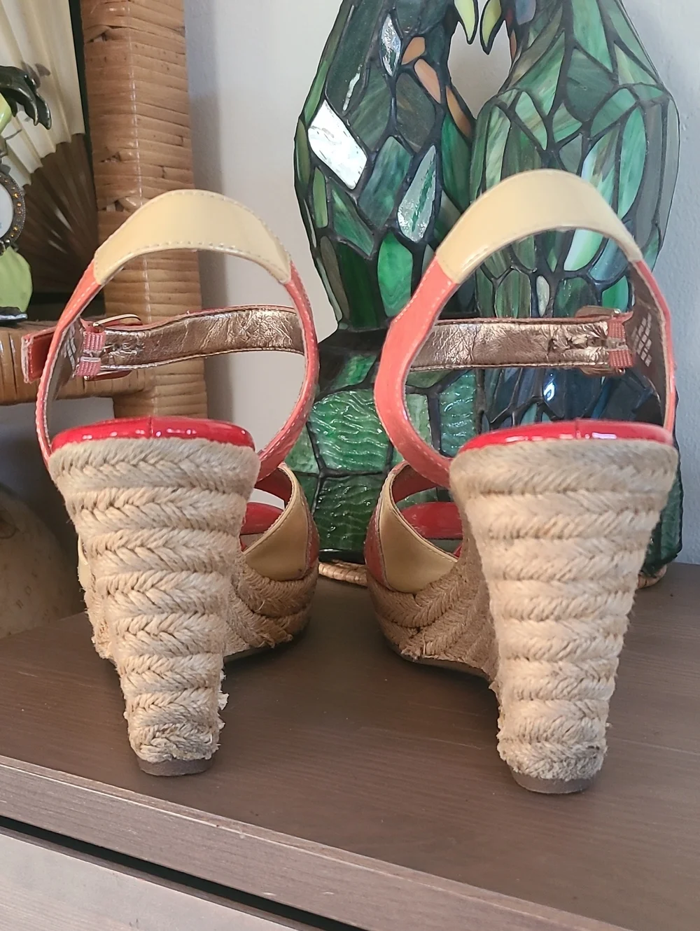 Söfft Patent Leather Red Orange & Beige Colorblock Espadrille Wedges Size 9.5
